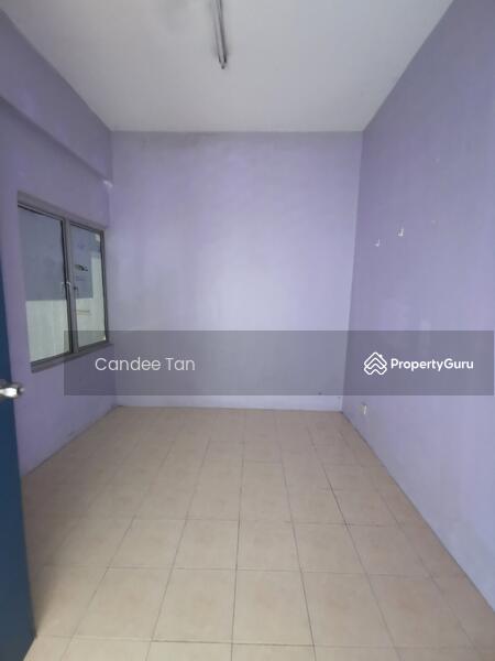 Pangsapuri untuk Dijual di Taman Sementa Utama - Candee Tan - Room - PropertyGuru.com.my