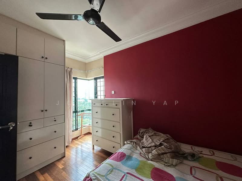Kondominium untuk Dijual di Sang Suria - Joycelin Yap - Bedroom - PropertyGuru.com.my