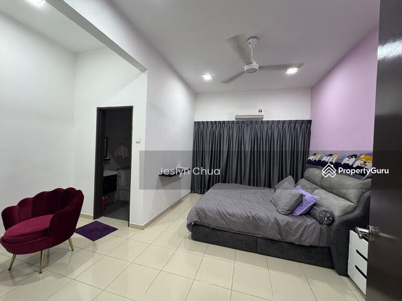 For Rent - Myra Meranti