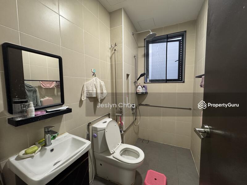 For Rent - Myra Meranti