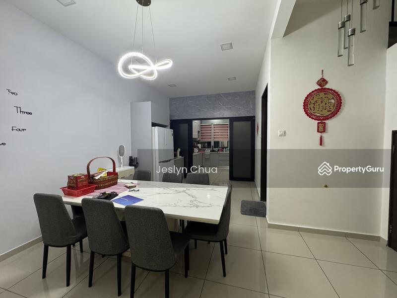 For Rent - Myra Meranti