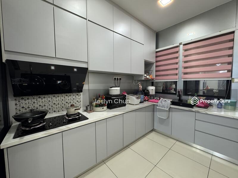For Rent - Myra Meranti