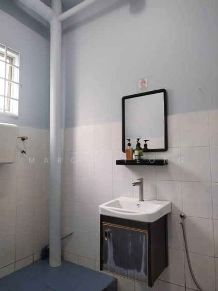 2-storey Terraced House for Sale in Pjs 10 (Sunway) - Marcus Yeong - Bathroom - PropertyGuru.com.my