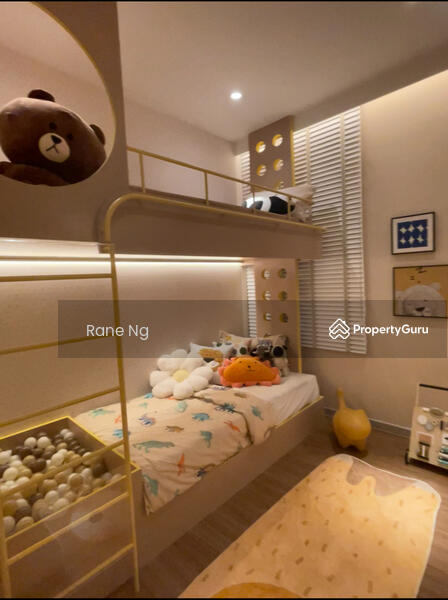 Kediaman Servis untuk Dijual di Stellaris @ Riana Dutamas - Rane Ng - Bedroom - PropertyGuru.com.my