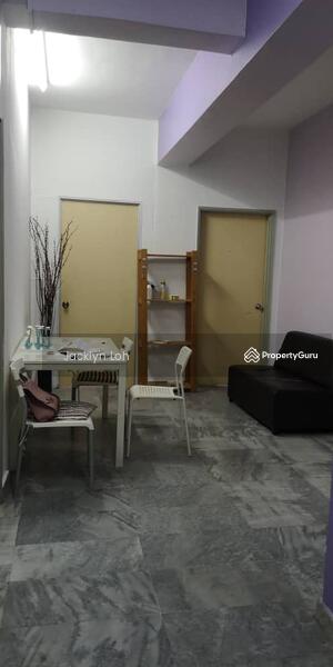 Kondominium untuk Dijual di Ridzuan Condominium - Jacklyn Loh - Living Room - PropertyGuru.com.my