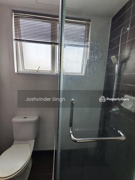 2nd Bathroom
