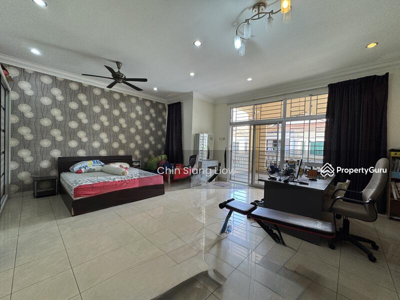 Rumah Teres 2 Tingkat untuk Dijual di Taman Cheng Perdana 1 (Cheng) - Chin Siang Liow - PropertyGuru.com.my