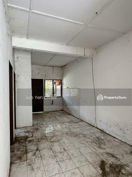 Dining & Kitchen 