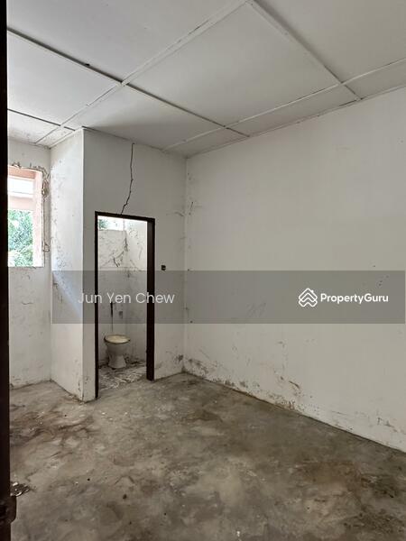 Room 1