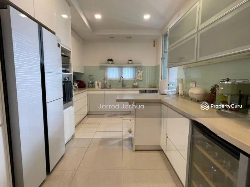 Condominium for Rent at Kiaramas Ayuria - Jarrod Joshua - Kitchen - PropertyGuru.com.my