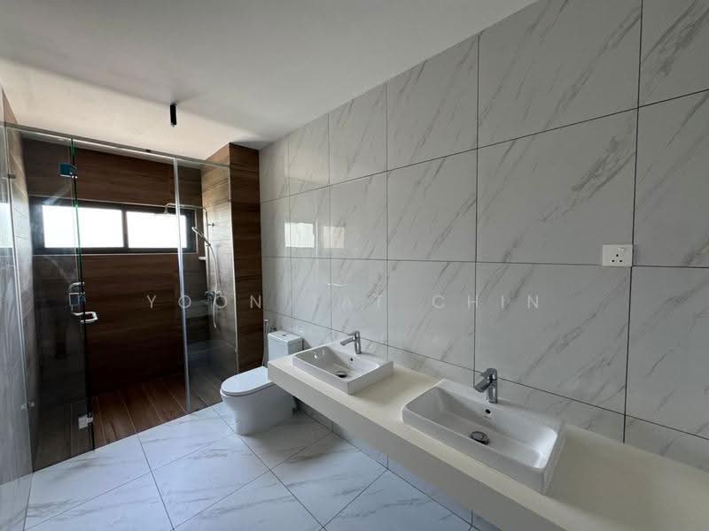 Bungalow House untuk Dijual di Sungai Long (Bandar Sungai Long) - Nick Chin - Bathroom - PropertyGuru.com.my