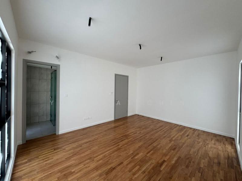 Bungalow House untuk Dijual di Sungai Long (Bandar Sungai Long) - Nick Chin - Bedroom - PropertyGuru.com.my