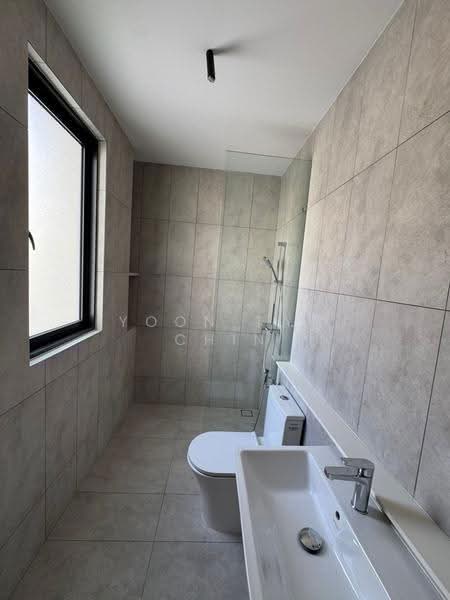 Bungalow House untuk Dijual di Sungai Long (Bandar Sungai Long) - Nick Chin - Bathroom - PropertyGuru.com.my