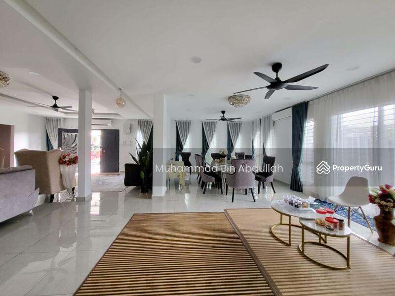 2-storey Terraced House for Sale in Bandar Sri Sendayan (Negeri Sembilan) - Ismi Muhammad - Living Room - PropertyGuru.com.my