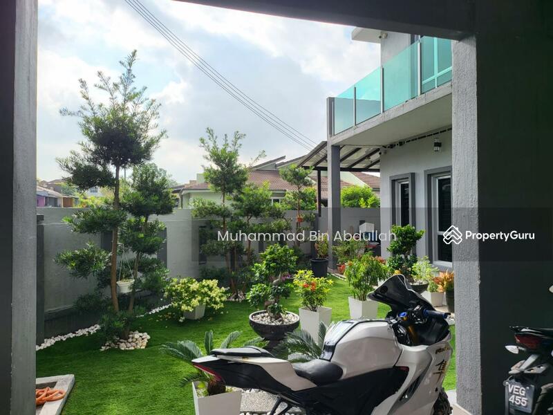 2-storey Terraced House for Sale in Bandar Sri Sendayan (Negeri Sembilan) - Ismi Muhammad - Garden - PropertyGuru.com.my