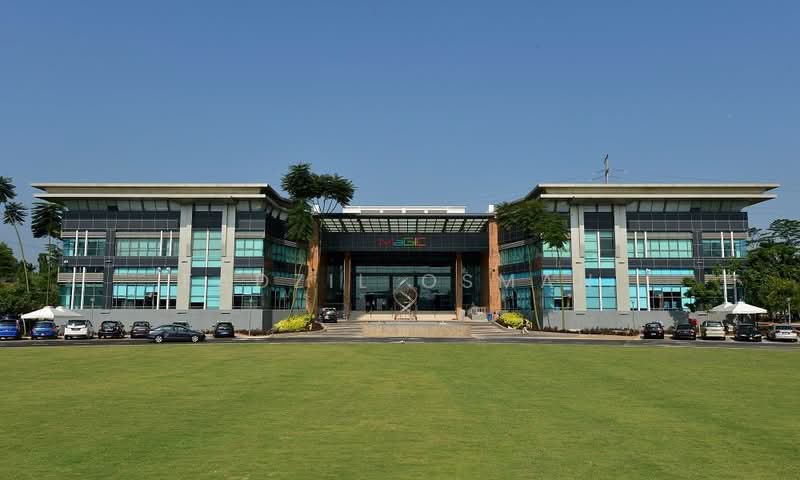 Pejabat untuk Dijual di Cyberjaya (Selangor) - Fadzil Osman - Facade - PropertyGuru.com.my