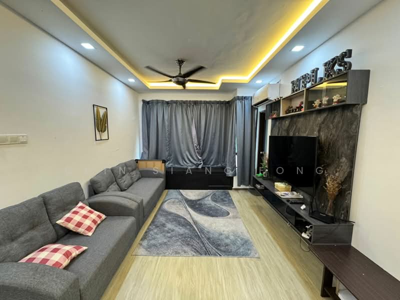 Kediaman Servis untuk Disewa di The Heights Residence - Chin Siang Fong - Living Room - PropertyGuru.com.my