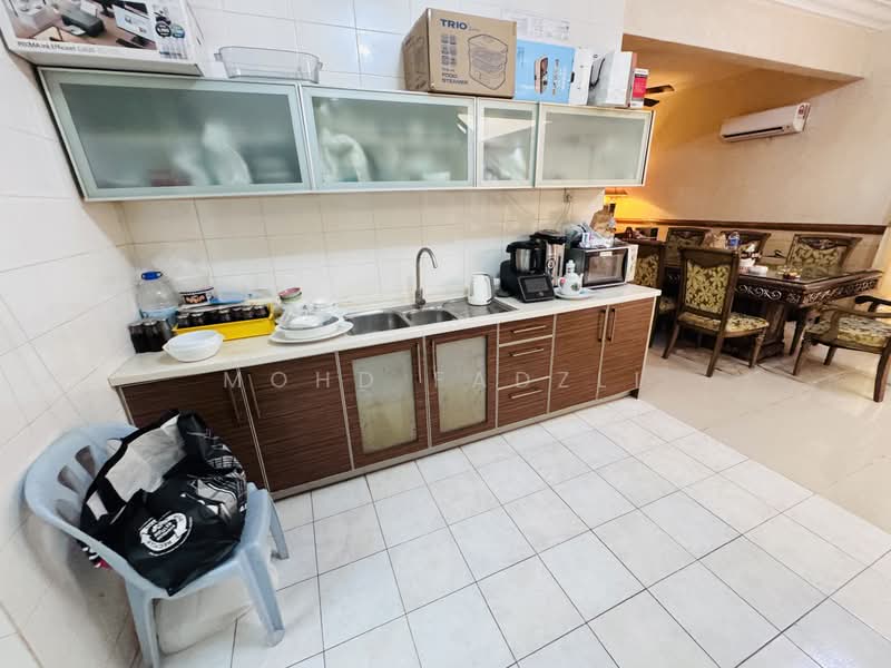 Bungalow for Sale in Ampang (Selangor) - Mohd Fadzli - Kitchen - PropertyGuru.com.my