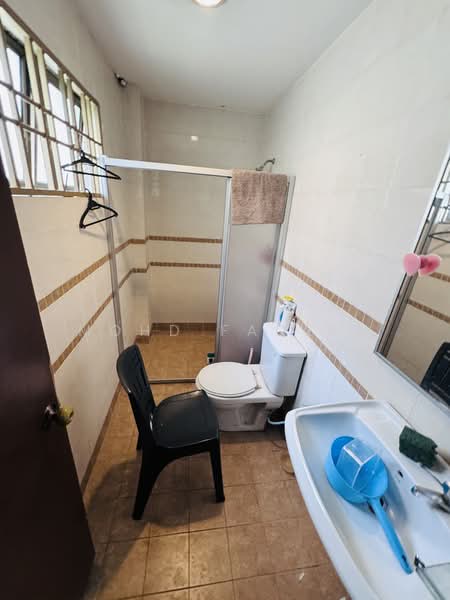 Bungalow for Sale in Ampang (Selangor) - Mohd Fadzli - Bathroom - PropertyGuru.com.my