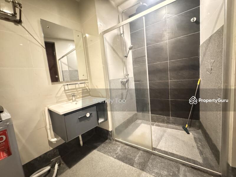 Condominium for Rent at Amberside @ Country Garden Danga Bay - Wendy Too - Bathroom - PropertyGuru.com.my