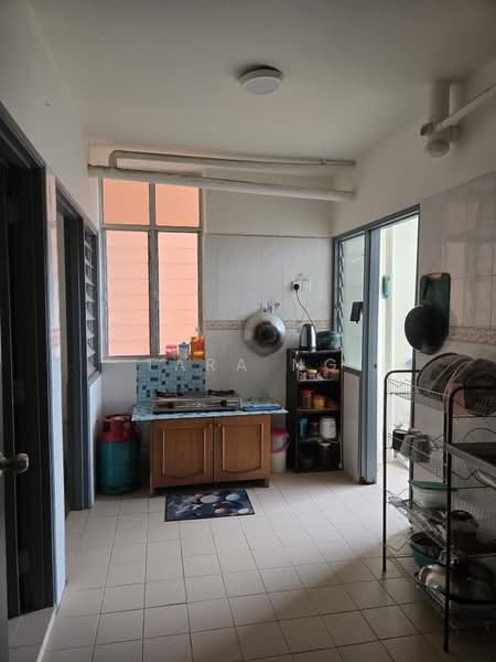 Condominium for Sale at Venice Hill - Tara Ng - Kitchen - PropertyGuru.com.my