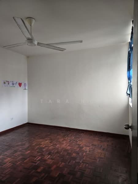 Condominium for Sale at Venice Hill - Tara Ng - Bedroom - PropertyGuru.com.my