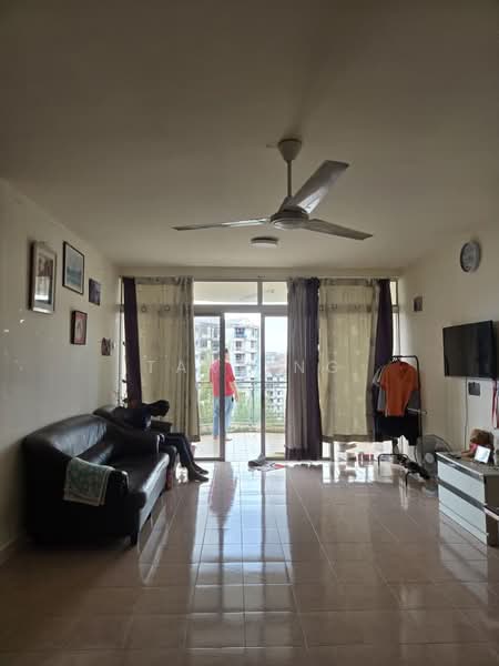 Condominium for Sale at Venice Hill - Tara Ng - Living Room - PropertyGuru.com.my