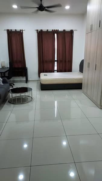 Servis Apartment untuk Dijual di Cube @ One South - Janet Au - Bedroom - PropertyGuru.com.my