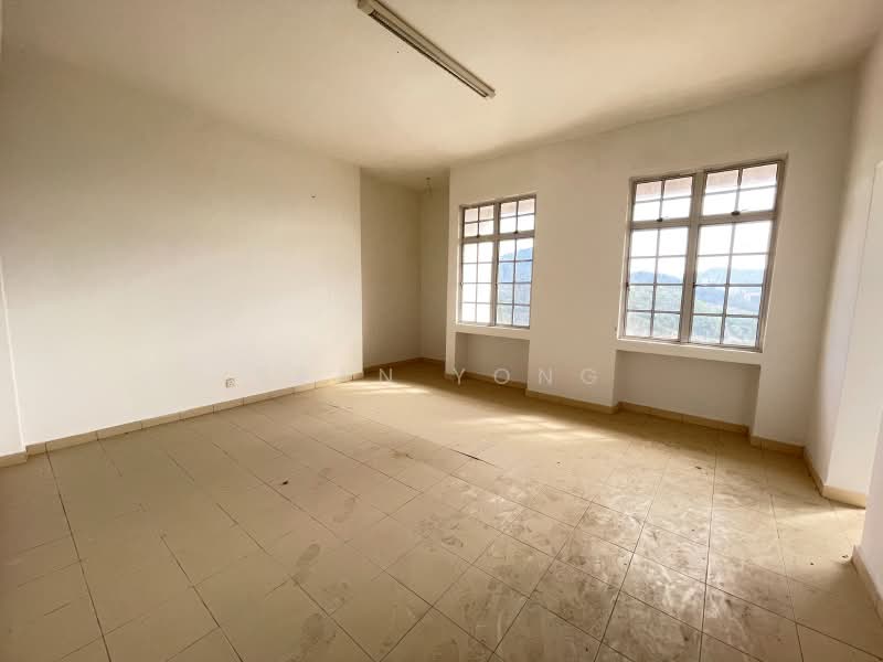Condominium for Sale at Casa Mila - Sean Yong - Living Room - PropertyGuru.com.my