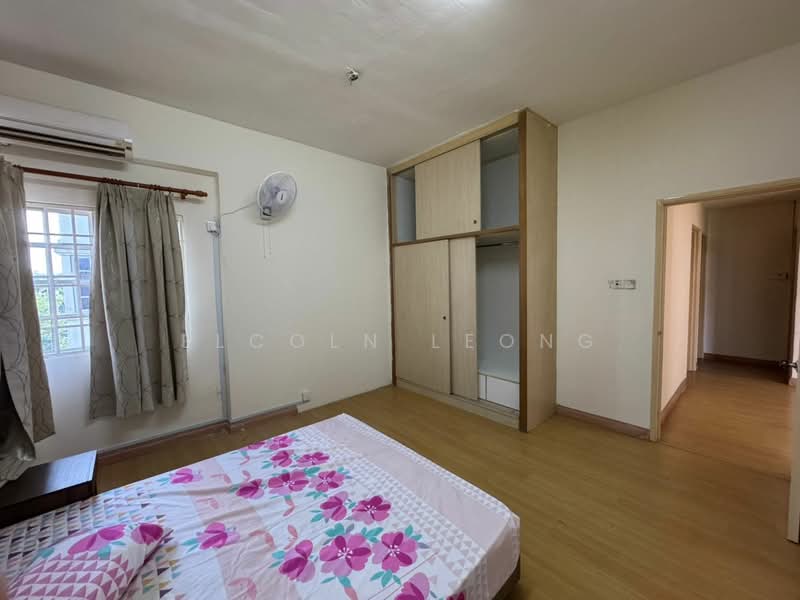 Condominium for Sale at Villa Seri Puteri - Elcoln Leong - Bedroom - PropertyGuru.com.my