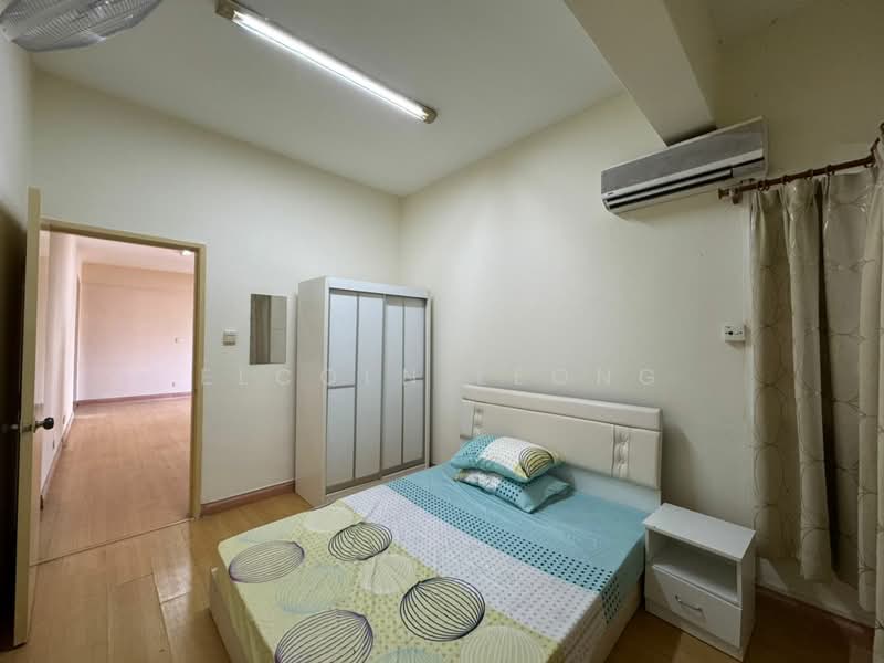 Condominium for Sale at Villa Seri Puteri - Elcoln Leong - Bedroom - PropertyGuru.com.my