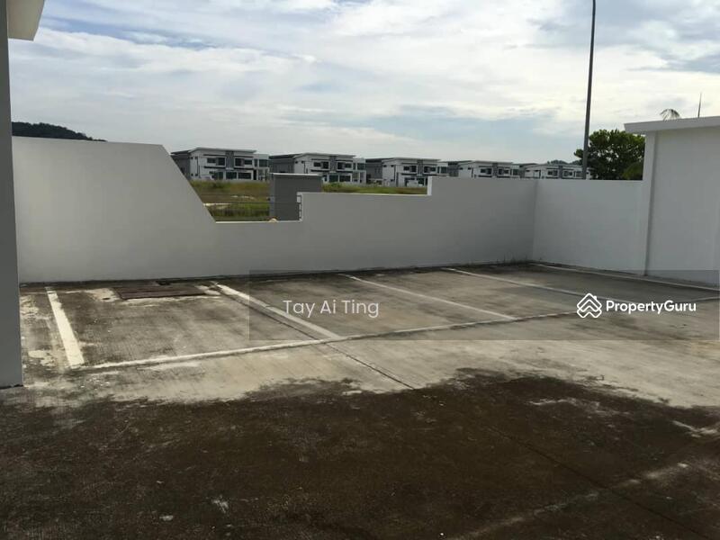 Kilang untuk Dijual di Iskandar Puteri (Nusajaya) (Johor) - Tay Ai Ting - Car Park - PropertyGuru.com.my