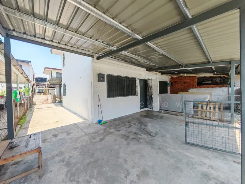 Rumah Teres 2 Tingkat untuk Dijual di Kota Kinabalu (Sabah) - shirley Chow - Car Park - PropertyGuru.com.my