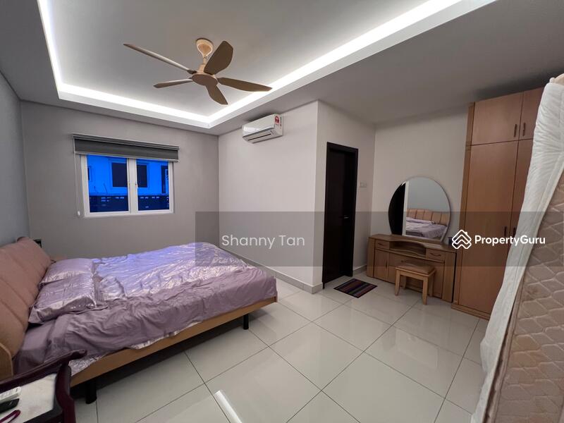 Bungalow for Sale in Taman Bukit Suria (Cheras) - Shanny Tan - Master Bedroom - PropertyGuru.com.my