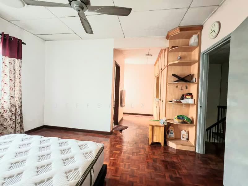 1.5-storey Terraced House for Sale in Usj 11 (Subang Jaya) - JeffSally Lee - Bedroom - PropertyGuru.com.my