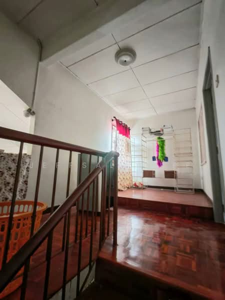 1.5-storey Terraced House for Sale in Usj 11 (Subang Jaya) - JeffSally Lee - Interior - PropertyGuru.com.my