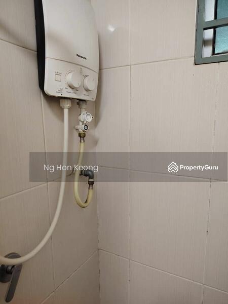 Servis Apartment untuk Dijual di OUG Parklane Phase 2 - Ng Hon Keong - Bathroom - PropertyGuru.com.my