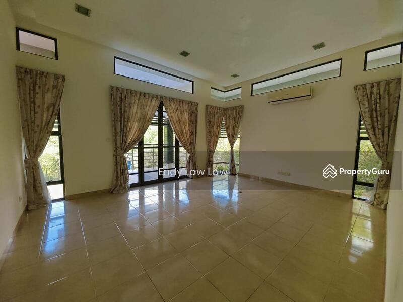 Rumah Banglo untuk Dijual di Ledang Heights (Iskandar Puteri (Nusajaya)) - Endy Law Law - Living Room - PropertyGuru.com.my