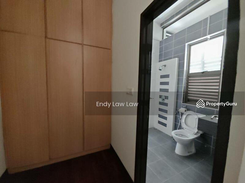 Rumah Banglo untuk Dijual di Ledang Heights (Iskandar Puteri (Nusajaya)) - Endy Law Law - Bathroom - PropertyGuru.com.my