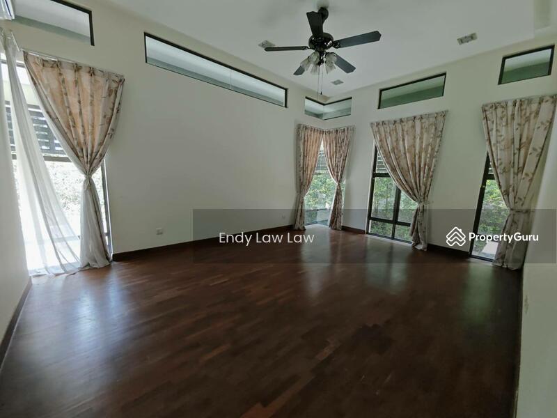 Rumah Banglo untuk Dijual di Ledang Heights (Iskandar Puteri (Nusajaya)) - Endy Law Law - Living Room - PropertyGuru.com.my