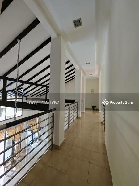 Rumah Banglo untuk Dijual di Ledang Heights (Iskandar Puteri (Nusajaya)) - Endy Law Law - Hallway - PropertyGuru.com.my