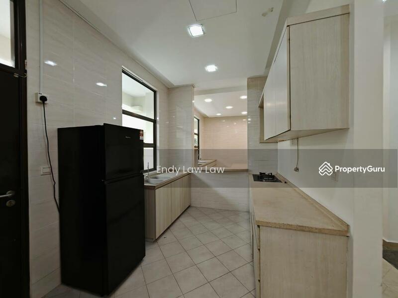 Rumah Banglo untuk Dijual di Ledang Heights (Iskandar Puteri (Nusajaya)) - Endy Law Law - Kitchen - PropertyGuru.com.my