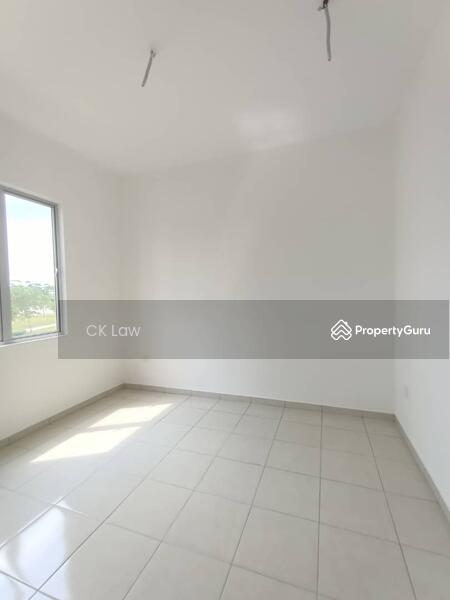 Rumah Teres 2-Tingkat untuk Dijual di Setia Ecohill (Semenyih) - CK Law - Bedroom - PropertyGuru.com.my