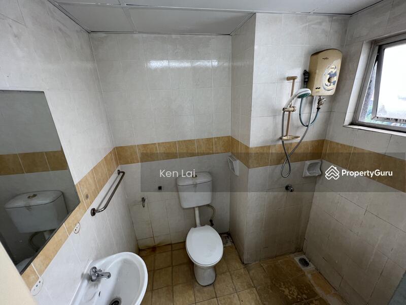 Pangsapuri Indahria untuk Untuk Dijual - RM 280,000, Feb 2026 - Bathroom - PropertyGuru.com.my