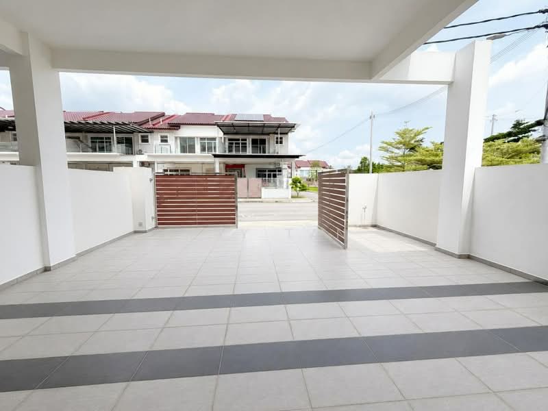 Rumah Berkembar untuk Dijual di Kluang (Johor) - May Tan - PropertyGuru.com.my