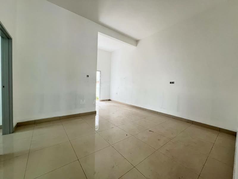 Rumah Berkembar untuk Dijual di Kluang (Johor) - May Tan - PropertyGuru.com.my