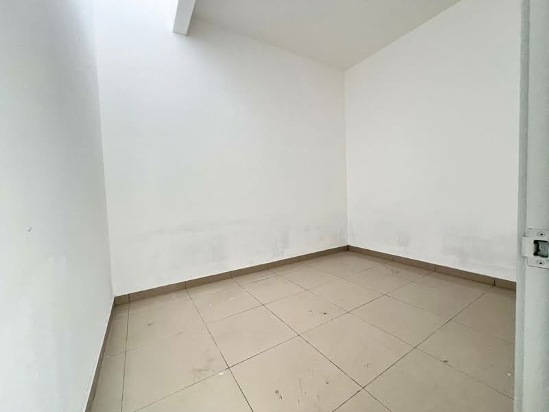 Rumah Berkembar untuk Dijual di Kluang (Johor) - May Tan - PropertyGuru.com.my