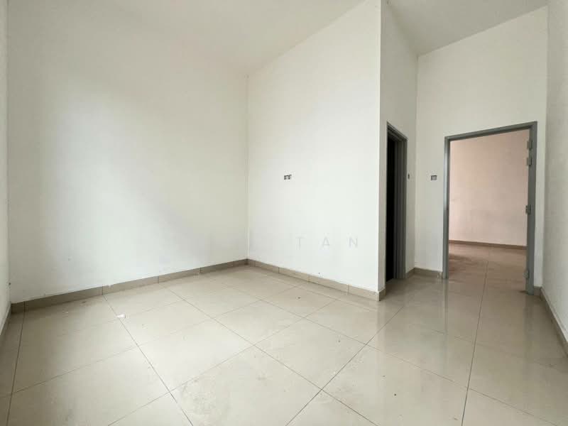 Rumah Berkembar untuk Dijual di Kluang (Johor) - May Tan - PropertyGuru.com.my
