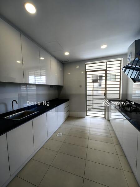 Rumah Teres untuk Dijual di Hulu Langat (Selangor) - Daniel Ng - Kitchen - PropertyGuru.com.my