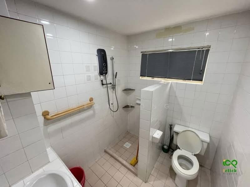 Condominium for Sale at Casa Mila - Sean Yong - Bathroom - PropertyGuru.com.my